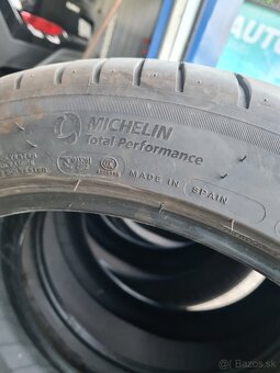 235/45R18 Michelin letne - 2