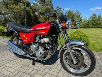 Ducati, Triumph, Kawasaki, Suzuki, Benelli, BMW, Honda .... - 2