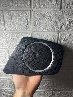 Kryty reproduktorov Audi Bang & Olufsen - 2