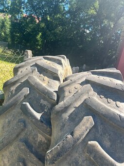 Pneumatiky BKT 460/85R38 - 2