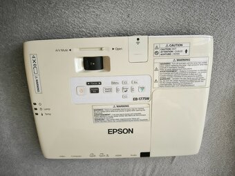 Predam Projektor Epson EB-1775W LCD 3000-ANSI HDMI - 2