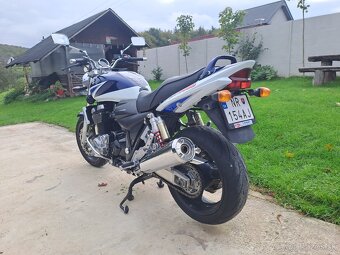 Suzuki gsx 1400 r.v.2004 - 2