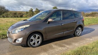Renault Grand Scenic III 2009 7 miest - 2