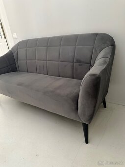 Krásne dve sedačky - sivý zamat - 2