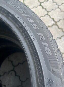 225/45 R18 Zimne Pirelli 4ks - 2
