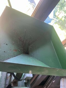 Predám elektrický mlynček na obilie / krmivo - 2