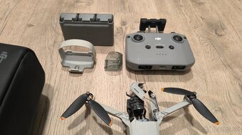 DJI Mini 2 fly more combo - 2