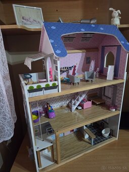 Drevený domček pre bábiky - 2