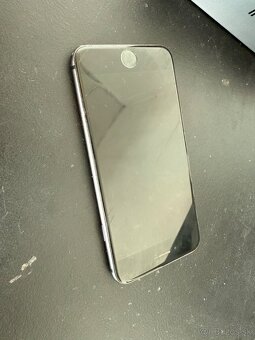 iPhone 8 128GB - 2
