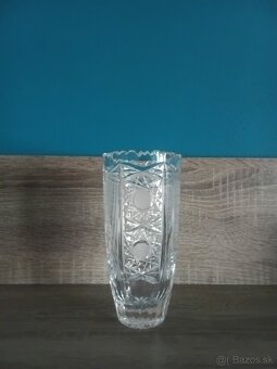 Krištáľová váza. - 2