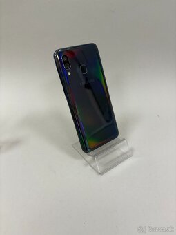 Samsung Galaxy A40 64GB Blue - 2
