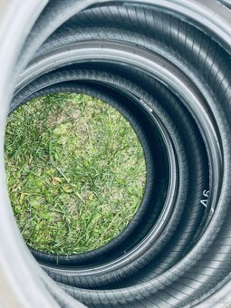 PIRELLI P ZERO 205 45 R17 - 2