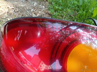 Predam zadne svetla z mazdy mx5 nb1 - 2