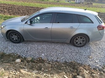 Opel Insignia 2.0 cdti combi - 2