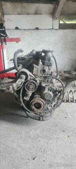 Motor, prevodovka Favorit - 2