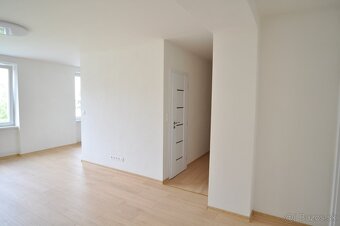 2-izbový byt v centre na predaj - 2