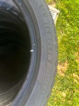 Zimne pneumatiky Michelin 235/40 R18 - 2
