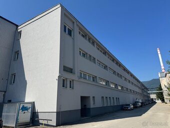 Na predaj/prenájom – Polyfunkčná budova v Martine - 2