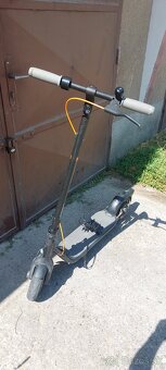 Predám kolobezku segvay ninebot F40 - 2