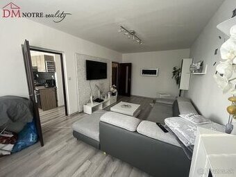 Štýlový trojizbový byt s balkónmi priamo v srdci Lučenca - 2