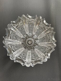 Krištálová brúsená misa s priemerom 20cm - 2