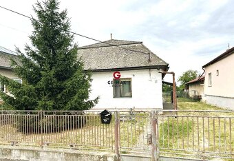 ÚTULNÝ 2-IZBOVÝ RODINNÝ DOM – ZÁHOR, POZEMOK + GARÁŽ - 2