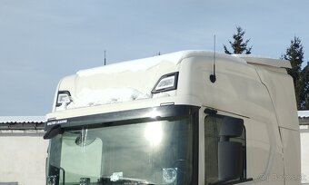 Slnecna clona Scania Nextgen - 2