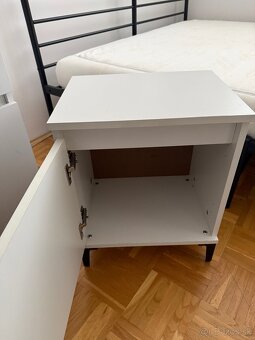 Nočný stolík - 2