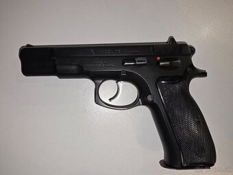 Predám CZ 75 9mm Para - 2