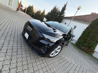 🖤 Audi e-tron S-LINE 40 SPORTBACK - 2