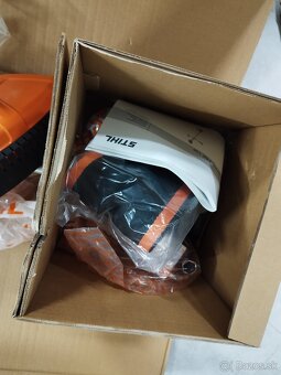 Stihl aku krovinorez FSA 135 - 2