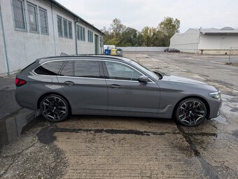 BMW rad 5 Touring 530d mHEV xDrive A/T aj na splátky - 2