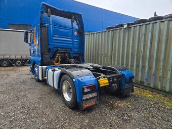 Man TGX 18 440, náves Schmitz - 2