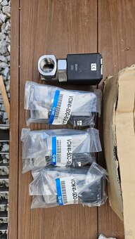 SMC nerezove solenoidove ventily 24vdc - 2
