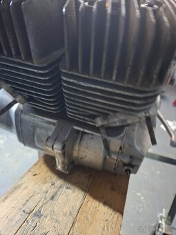 Jawa 350 638 Motor - 2