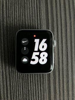 Apple Watch 42mm - 2