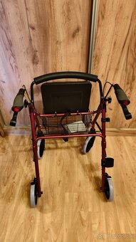 CHoditko s košíkom od zn. Timago model TGR-R RA 882 - 2