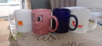 Keramicke pohare,salky,vazy,sklenene dekoracie+Zvlhcovac - 2