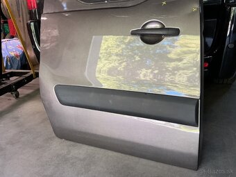 Citroen Berlingo - pravé posuvné dveře. - 2