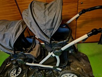 Súrodenecky kočiar - 2