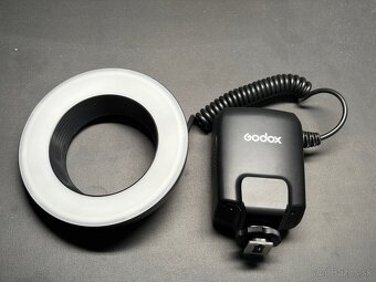 GODOX ML150 Macro ring flash - 2