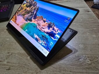Otocny a dotykovy OLED Samsung Galaxy Book 3 360 s 8gb ram i - 2
