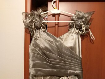 Nádherné spoločenské šaty - 2