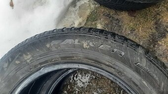 235/60r17 102V zimne - 2
