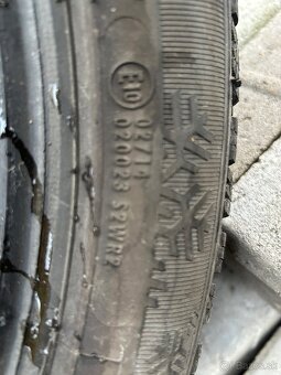 Pneu 205/50 r17 - 2