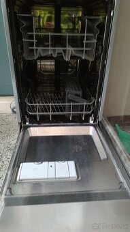 Umývačka riadu elektrolux - 2