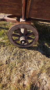 Starý drevený voz - 2