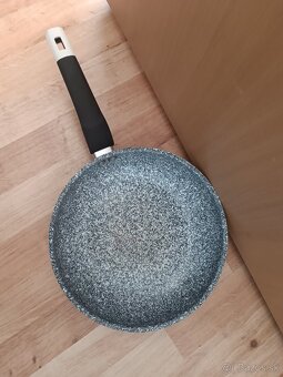 Hrniec a panvice - 2