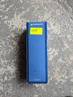 Drziak motora Volvo - 2