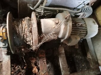 Stavebny navijak. - 2